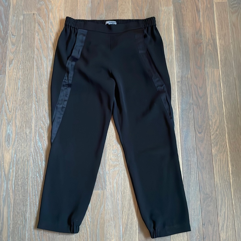 Vince Slouchy Ankle Length Joggers with Satin Piecing